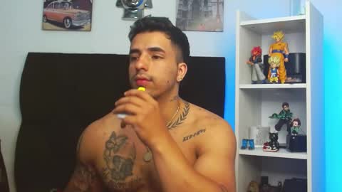 Darius Phoenix  online show from March 2, 2:00 pm