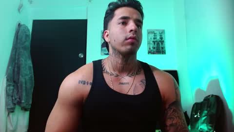 Darius Phoenix  online show from September 13, 11:18 pm