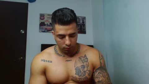 Darius Phoenix  online show from October 2, 10:19 pm