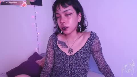 Dark online show from February 13, 4:05 am