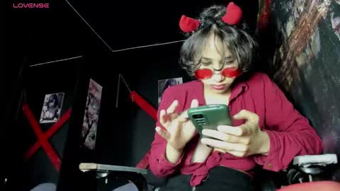 dark_doll5 online show from November 2, 7:08 am