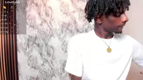 dark_fantasy9 online show from April 20, 2:47 am