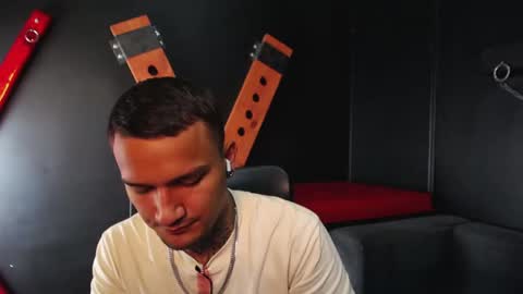 Benito online show from January 15, 3:43 pm