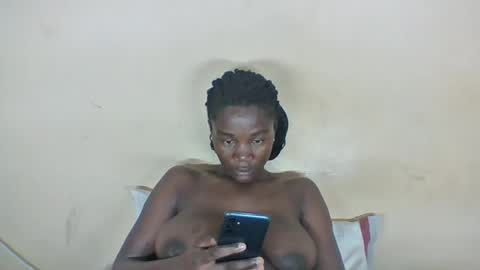 darkcaramel1 online show from July 10, 6:07 am
