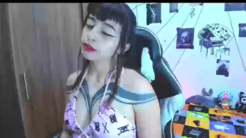 Hi Im Yuri  independent modelhelp me get my 111 hands upuwu online show from September 11, 9:49 pm