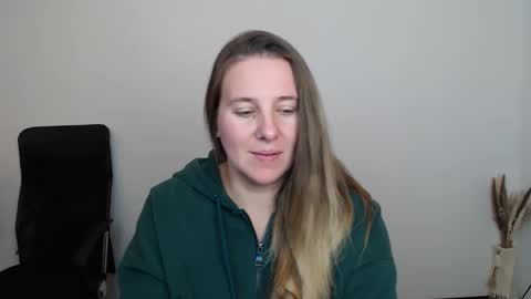 Anna online show from October 17, 3:38 pm