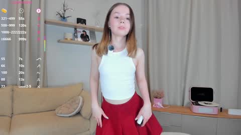 Elizabeth online show from November 27, 7:43 pm