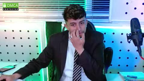 DARKO0717 online show from October 21, 1:38 pm