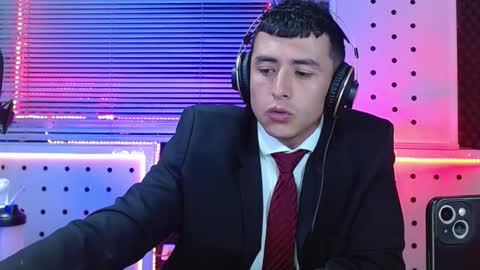 DARKO0717 online show from March 5, 5:55 pm