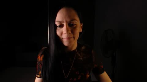 darkspark_ online show from October 25, 2:50 pm