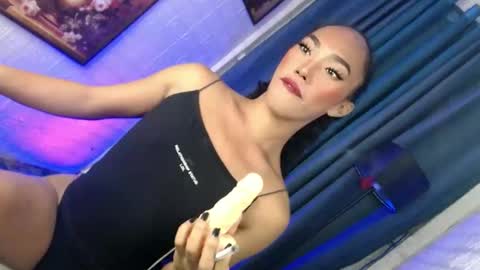 its me monica online show from November 21, 1:14 am