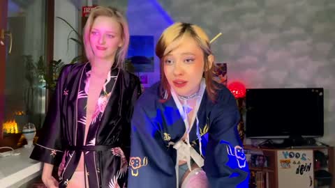 D online show from January 27, 4:54 pm