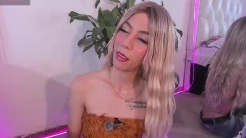 darlyn_tenderhot__ online show from February 4, 3:38 pm