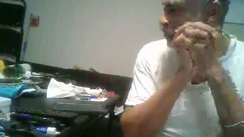 darrin0801 online show from June 2, 8:44 pm