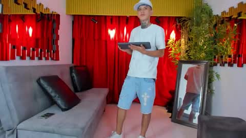 darwin_ggh online show from November 27, 8:33 am