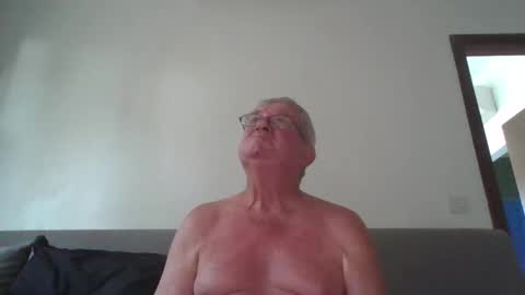 darwincock online show from April 11, 6:51 am