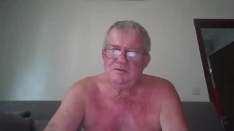 darwincock online show from April 21, 1:53 am