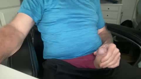 Snapshot of dave_bangswell chatting on September 19, 4:49 am Dave online show from September 19, 4:49 am