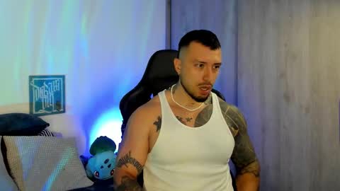 DAVE MAX online show from February 24, 2:09 pm