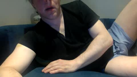 daveb709709709 online show from May 29, 1:58 am