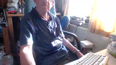 David online show from July 5, 6:15 pm