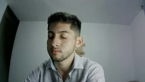 David Asturias online show from December 11, 1:37 am