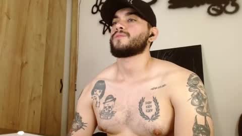 Twitter davidsanctum online show from March 19, 6:08 am