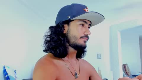 Hey im David that loves to explore and speak their fantasies. Very open talktative and nice. Feel free to chat with me online show from November 30, 1:29 pm