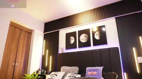 David Blakee online show from December 19, 5:58 am