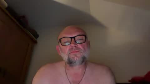 davidmsmith69 online show from June 27, 11:44 pm