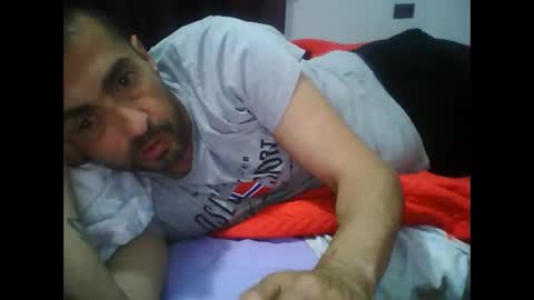 SUIZO online show from April 19, 9:17 pm