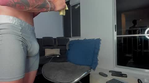 davis  instagram davis alx1 online show from December 24, 12:11 am