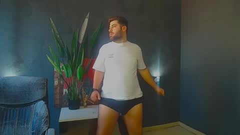 DaxGreer online show from May 29, 5:38 am