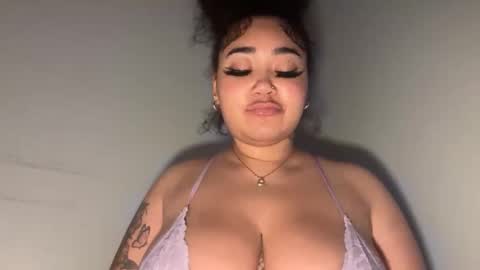 dayqueen1 online show from March 23, 10:09 am