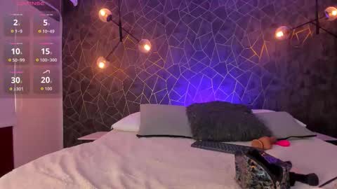 DAYRA ANGELS online show from November 25, 6:50 pm