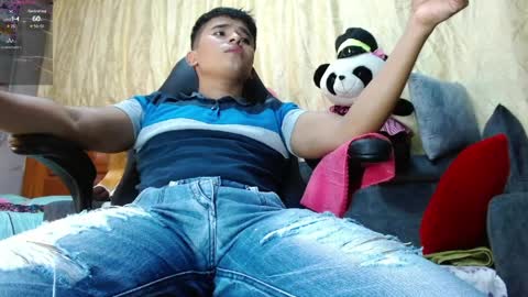 dayro_dduran online show from April 2, 7:43 pm