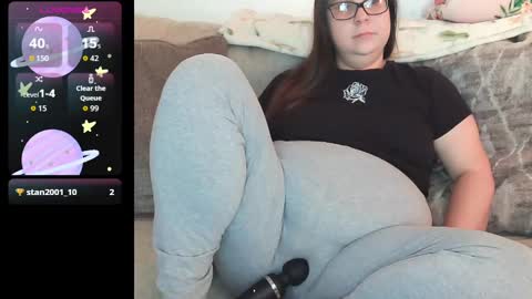 Snapshot of dazeddesty_ chatting on September 25, 4:36 pm Dazeddesty  online show from September 25, 4:36 pm