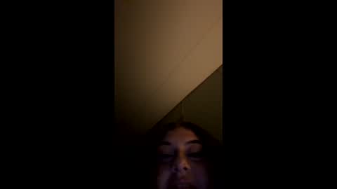 dazzlingkitten online show from June 3, 7:44 am