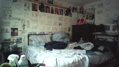 dbeamon92 online show from February 15, 2:16 pm