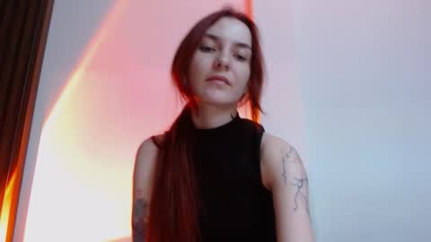 freak online show from September 18, 9:19 pm