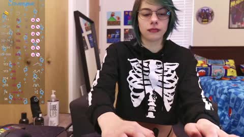 Rat online show from February 4, 3:26 pm