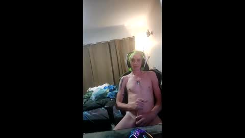 deamone online show from April 15, 7:01 am