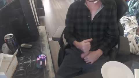 deamone online show from April 22, 4:41 am