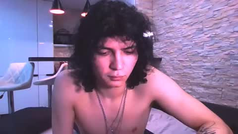 dean_raven online show from February 6, 11:29 pm