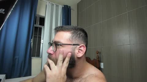 Snapshot of deanlek chatting on January 29, 10:53 pm Dean online show from January 29, 10:53 pm