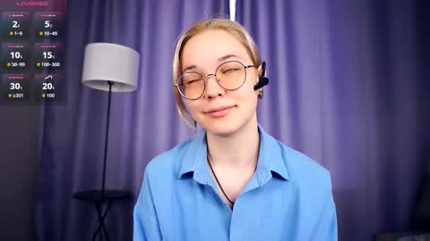 Charlie 18yo online show from September 30, 6:24 am