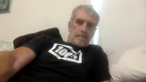 deanofflove221000 online show from November 23, 6:22 am