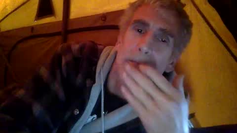 deanofflove221000 online show from June 1, 1:29 am