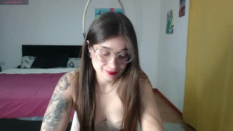 dearlilith6666 online show from April 14, 2:48 am