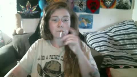 DEBBIE online show from April 19, 8:11 pm